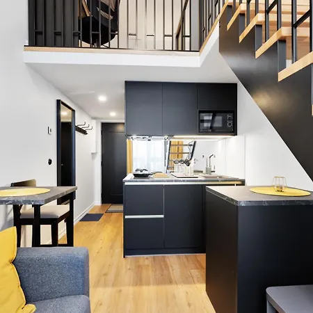 Adele Old Town Loft Apartment *